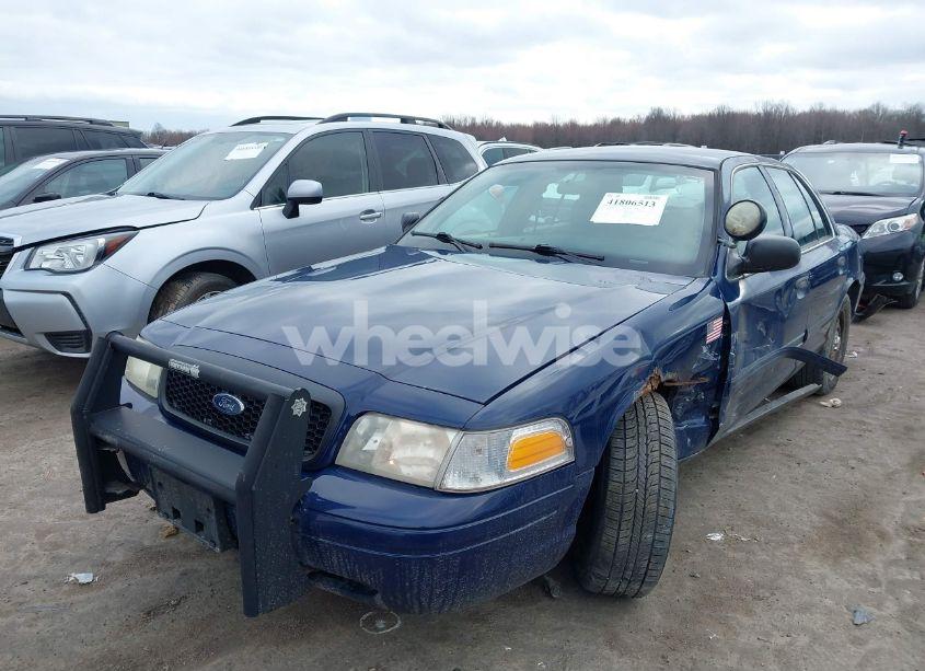 Photo 2 of 2010 Ford Crown VICTORIA POLICE/POLICE INTERCEPTOR (VIN 2FABP7BV1AX123420)