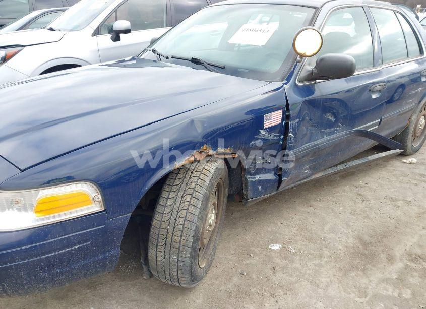 Photo 6 of 2010 Ford Crown VICTORIA POLICE/POLICE INTERCEPTOR (VIN 2FABP7BV1AX123420)