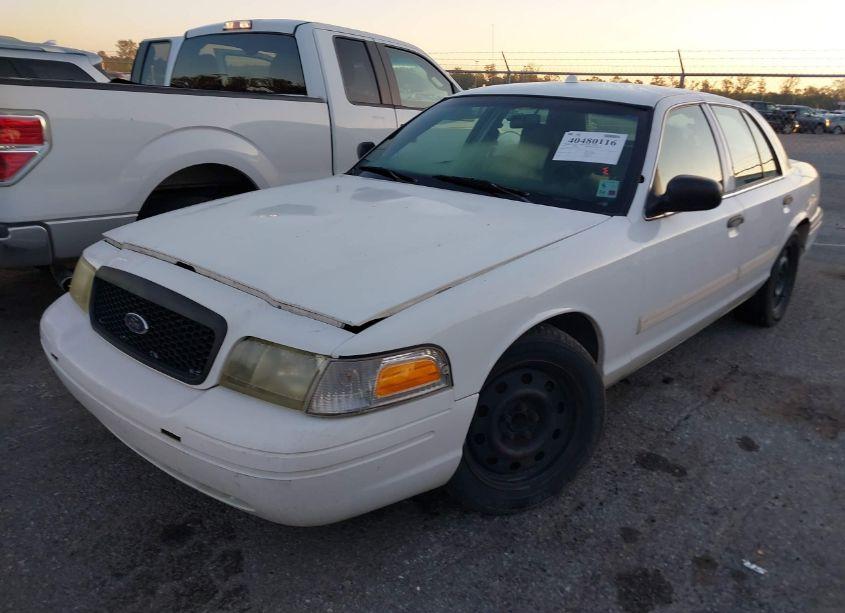 Photo 2 of 2010 Ford Crown VICTORIA POLICE INTERCEPTOR (VIN 2FABP7BV1AX130738)