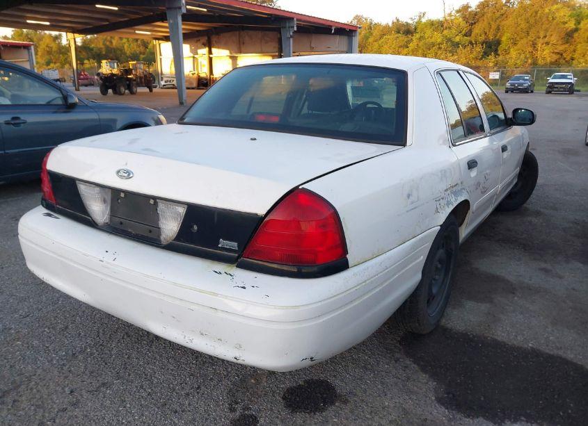 Photo 4 of 2010 Ford Crown VICTORIA POLICE INTERCEPTOR (VIN 2FABP7BV1AX130738)