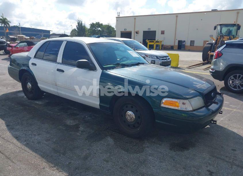 2010 Ford Crown VICTORIA POLICE/POLICE INTERCEPTOR (VIN 2FABP7BV1AX131372) main photo