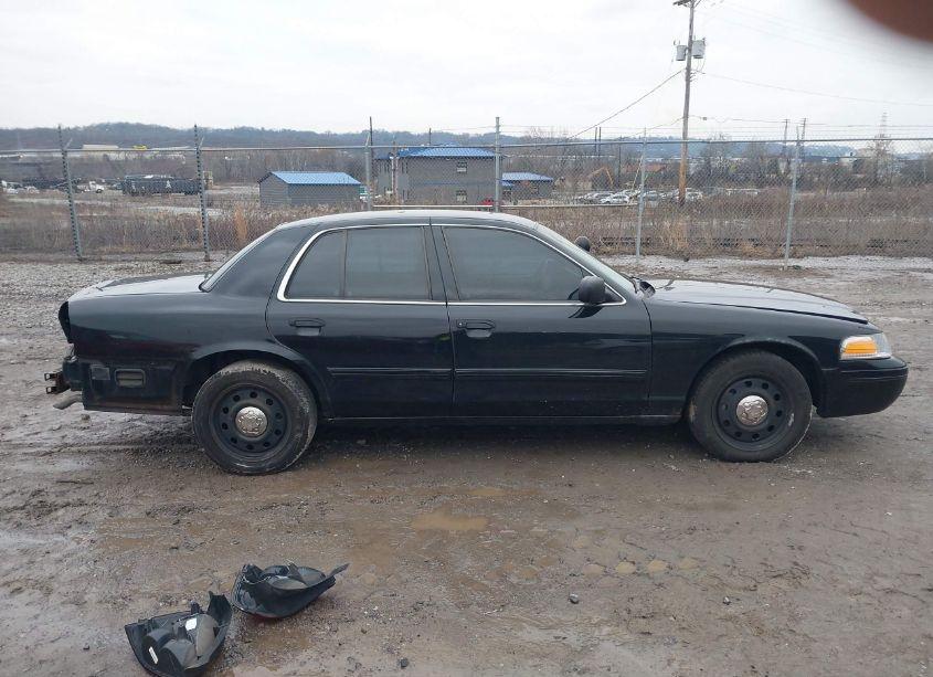 Photo 14 of 2011 Ford Crown VICTORIA POLICE INTERCEPTOR (VIN 2FABP7BV1BX125380)
