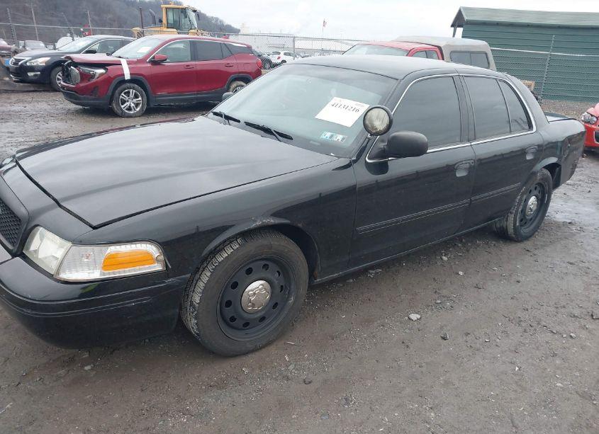 Photo 2 of 2011 Ford Crown VICTORIA POLICE INTERCEPTOR (VIN 2FABP7BV1BX125380)