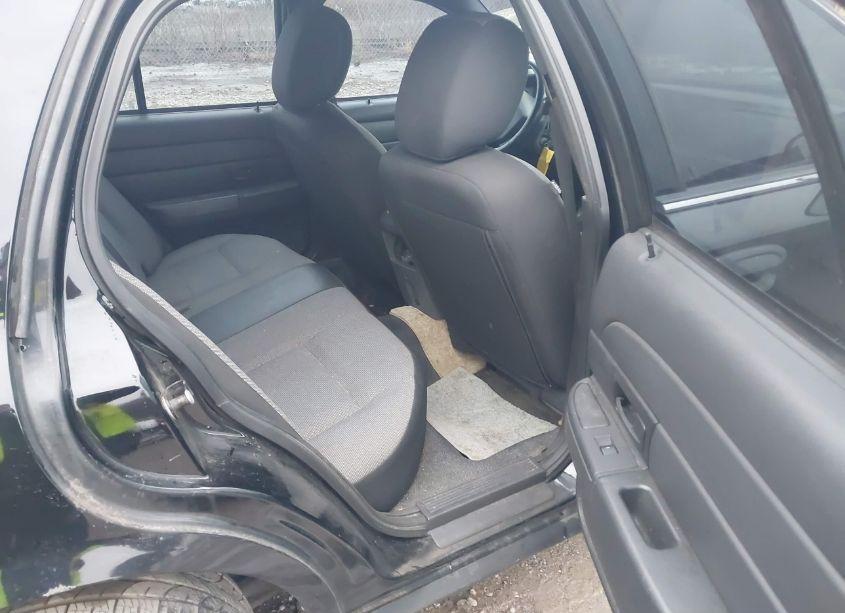 Photo 8 of 2011 Ford Crown VICTORIA POLICE INTERCEPTOR (VIN 2FABP7BV1BX125380)