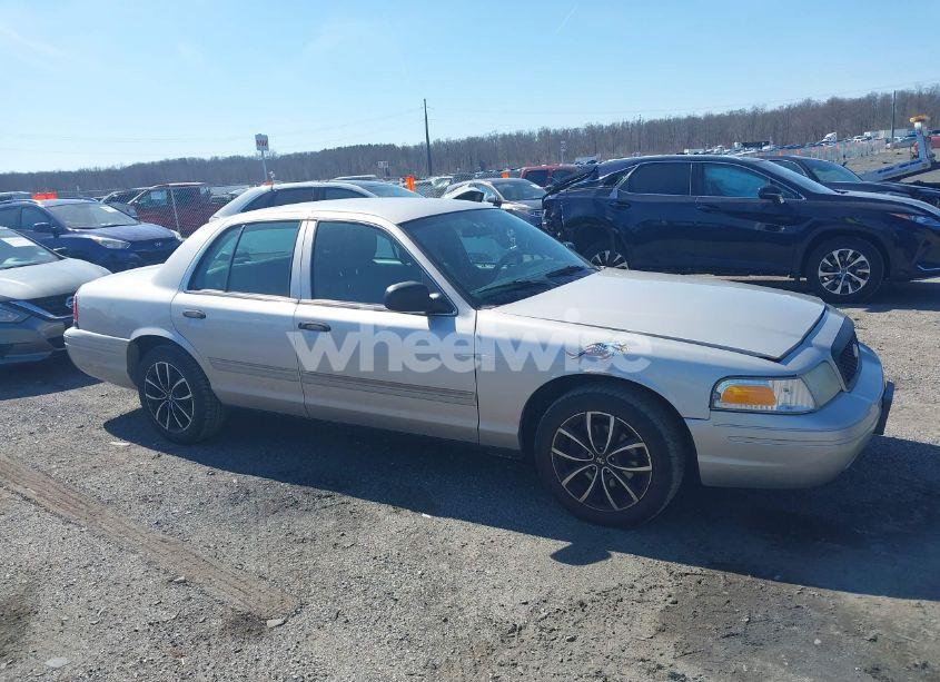Photo 13 of 2011 Ford Crown VICTORIA POLICE INTERCEPTOR (VIN 2FABP7BV1BX155964)