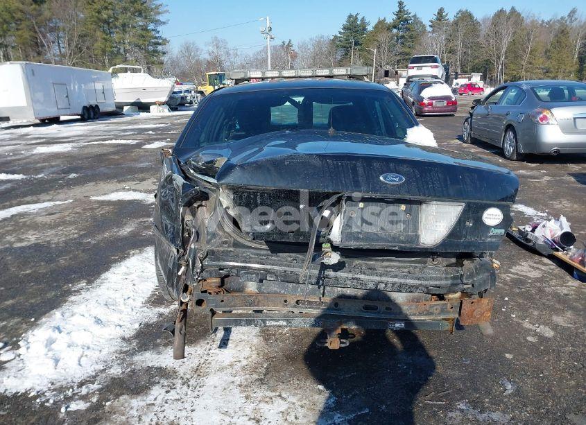 Photo 17 of 2011 Ford Crown VICTORIA POLICE INTERCEPTOR (VIN 2FABP7BV1BX172280)