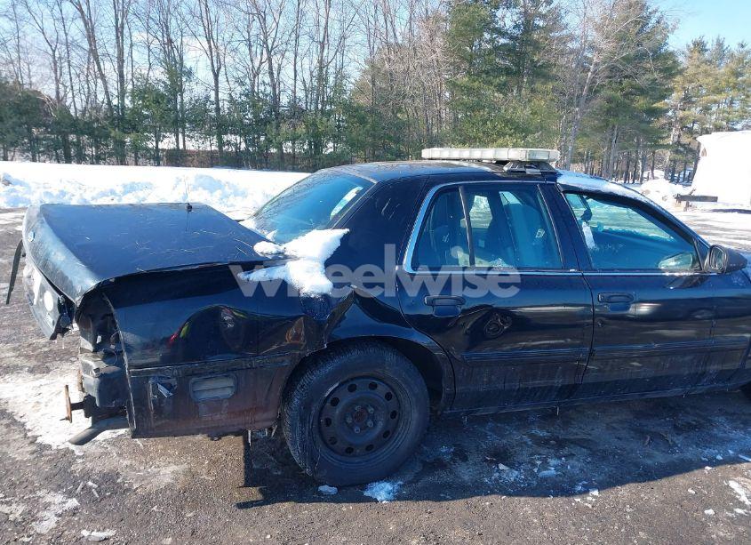 Photo 18 of 2011 Ford Crown VICTORIA POLICE INTERCEPTOR (VIN 2FABP7BV1BX172280)