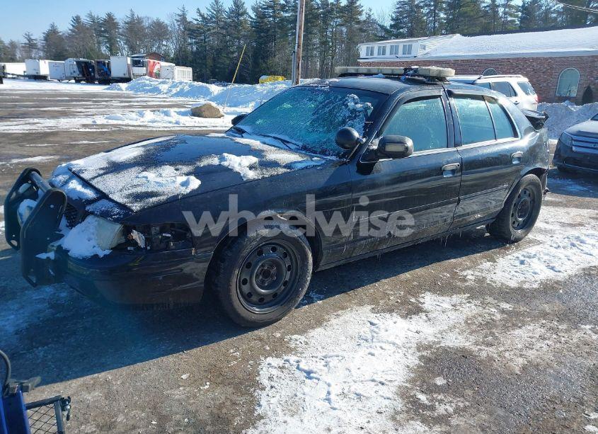 Photo 2 of 2011 Ford Crown VICTORIA POLICE INTERCEPTOR (VIN 2FABP7BV1BX172280)