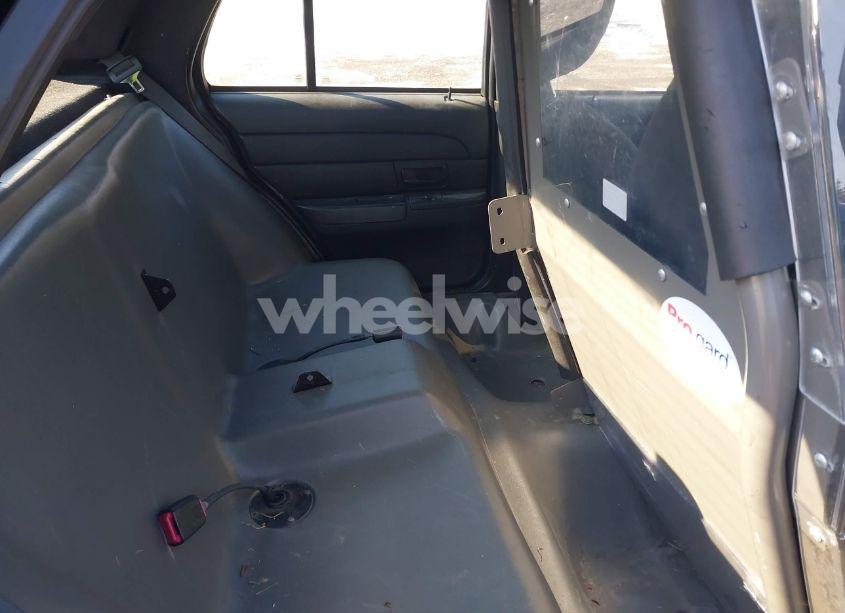 Photo 8 of 2011 Ford Crown VICTORIA POLICE INTERCEPTOR (VIN 2FABP7BV1BX172280)