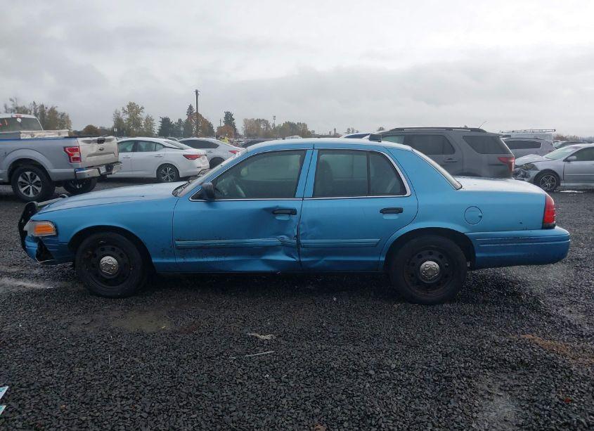 Photo 14 of 2011 Ford Crown VICTORIA POLICE INTERCEPTOR (VIN 2FABP7BV1BX176491)