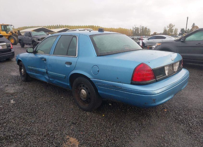 Photo 3 of 2011 Ford Crown VICTORIA POLICE INTERCEPTOR (VIN 2FABP7BV1BX176491)
