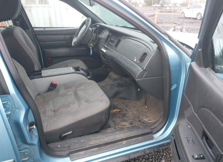 Photo 5 of 2011 Ford Crown VICTORIA POLICE INTERCEPTOR (VIN 2FABP7BV1BX176491)