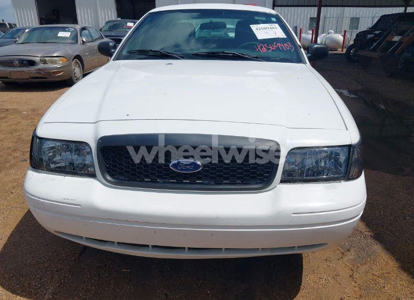 Photo 6 of 2011 Ford Crown VICTORIA POLICE INTERCEPTOR (VIN 2FABP7BV1BX183411)