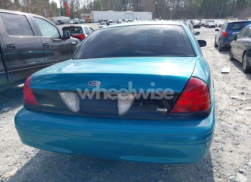 Photo 16 of 2010 Ford Crown VICTORIA POLICE/POLICE INTERCEPTOR (VIN 2FABP7BV2AX110675)