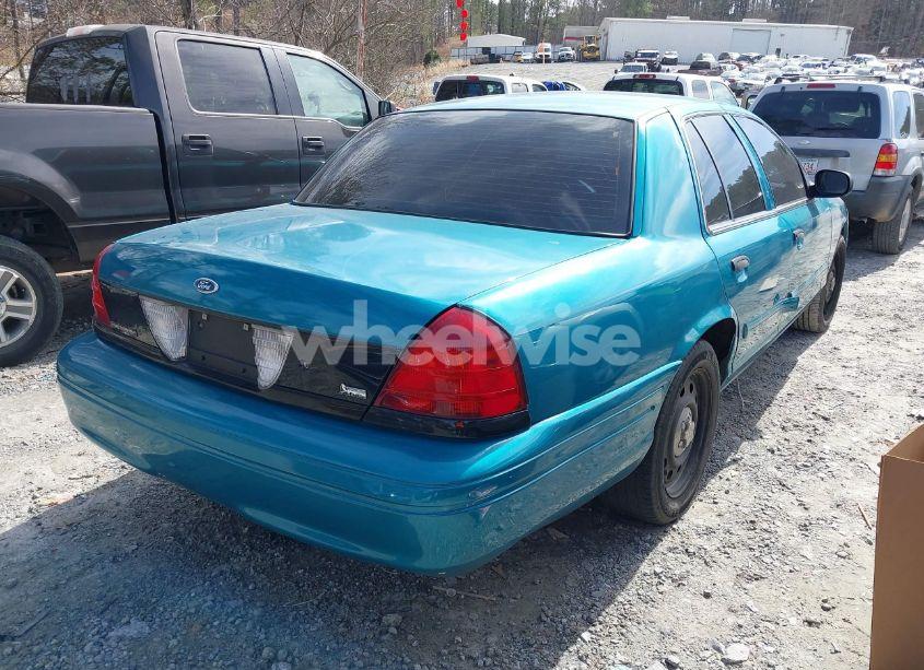 Photo 4 of 2010 Ford Crown VICTORIA POLICE/POLICE INTERCEPTOR (VIN 2FABP7BV2AX110675)