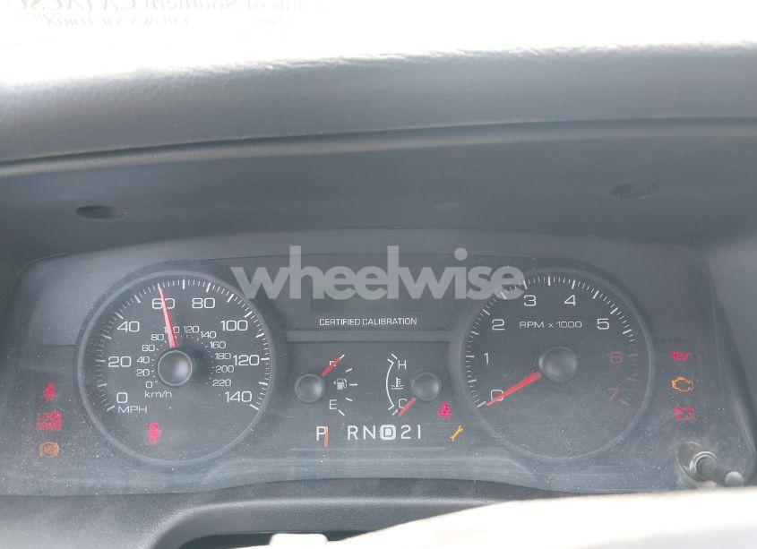 Photo 15 of 2011 Ford Crown VICTORIA POLICE INTERCEPTOR (VIN 2FABP7BV2BX122309)