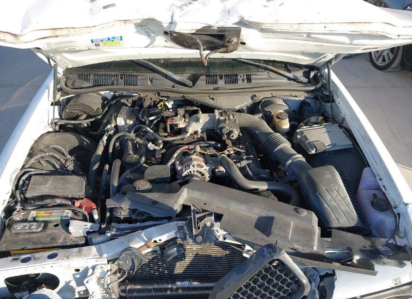 Photo 10 of 2010 Ford Crown VICTORIA POLICE/POLICE INTERCEPTOR (VIN 2FABP7BV4AX141555)