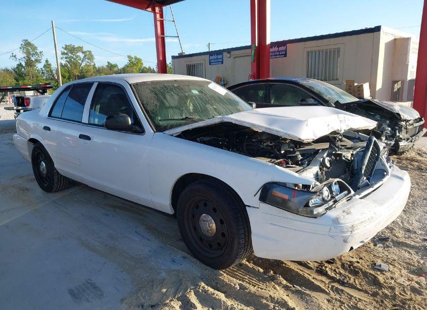 Photo 13 of 2010 Ford Crown VICTORIA POLICE/POLICE INTERCEPTOR (VIN 2FABP7BV4AX141555)