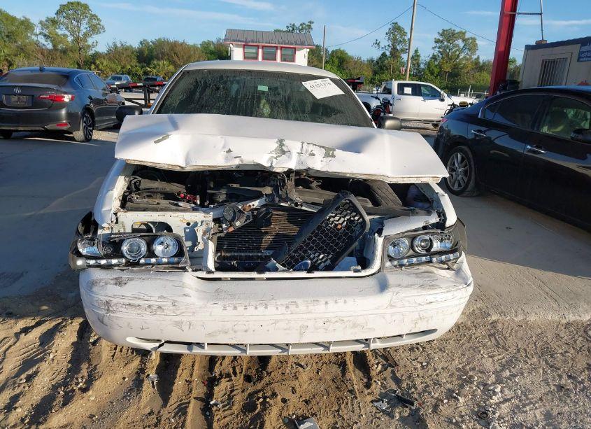 Photo 6 of 2010 Ford Crown VICTORIA POLICE/POLICE INTERCEPTOR (VIN 2FABP7BV4AX141555)