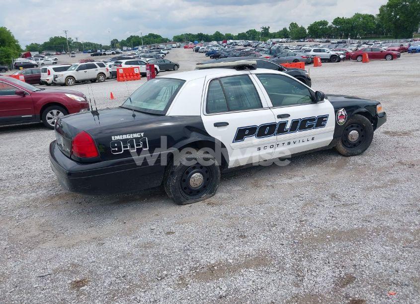 Photo 4 of 2011 Ford Crown VICTORIA POLICE INTERCEPTOR (VIN 2FABP7BV4BX101686)
