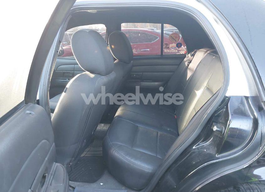 Photo 8 of 2011 Ford Crown VICTORIA POLICE INTERCEPTOR (VIN 2FABP7BV4BX175982)