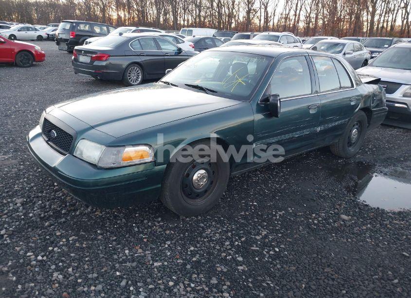 Photo 2 of 2010 Ford Crown VICTORIA POLICE/POLICE INTERCEPTOR (VIN 2FABP7BV5AX117099)