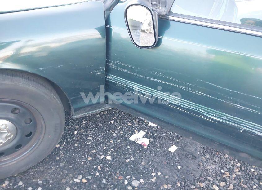 Photo 6 of 2010 Ford Crown VICTORIA POLICE/POLICE INTERCEPTOR (VIN 2FABP7BV5AX117099)