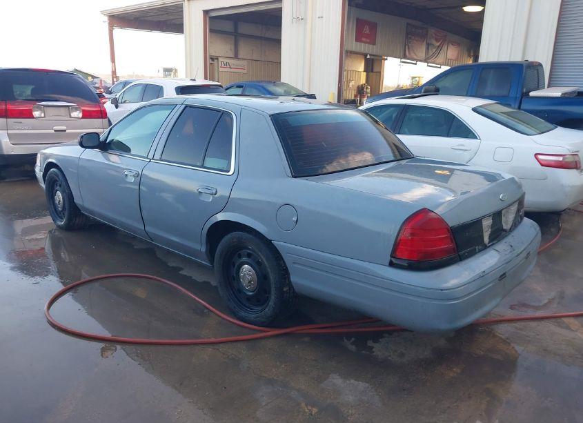 Photo 3 of 2011 Ford Crown VICTORIA POLICE INTERCEPTOR (VIN 2FABP7BV5BX139590)