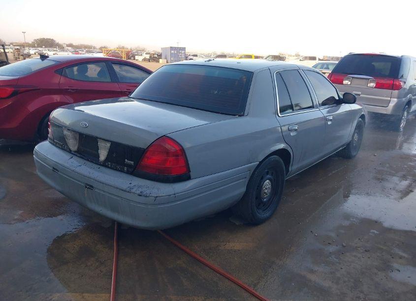 Photo 4 of 2011 Ford Crown VICTORIA POLICE INTERCEPTOR (VIN 2FABP7BV5BX139590)