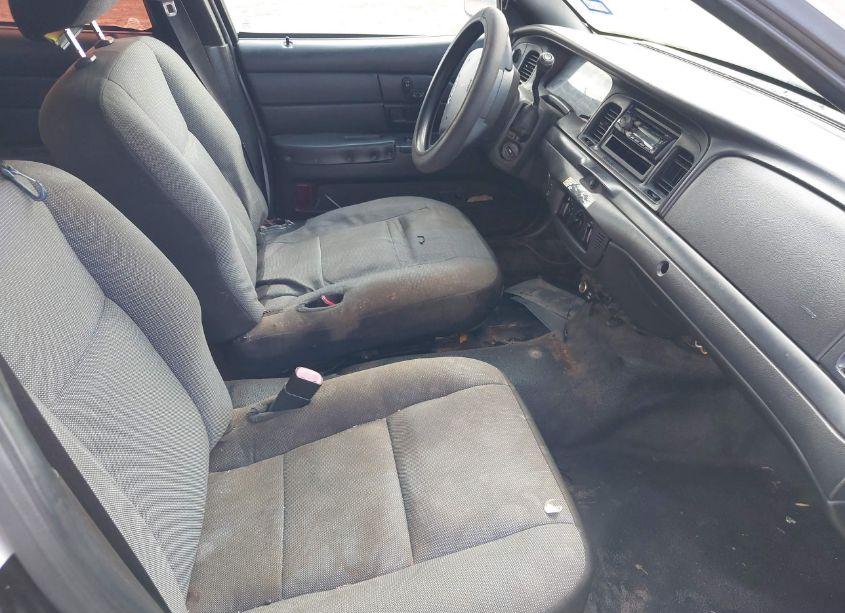 Photo 5 of 2011 Ford Crown VICTORIA POLICE INTERCEPTOR (VIN 2FABP7BV5BX139590)