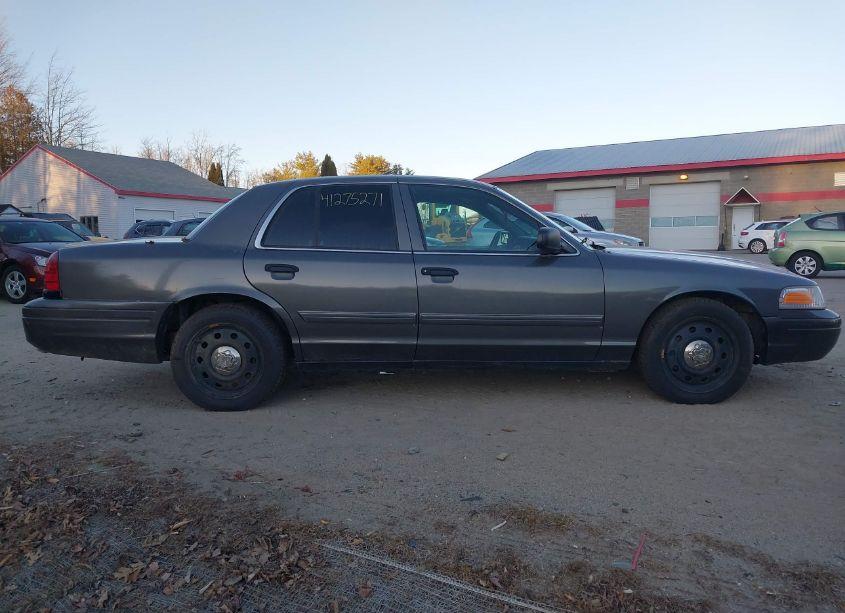 Photo 13 of 2010 Ford Crown VICTORIA POLICE/POLICE INTERCEPTOR (VIN 2FABP7BV7AX124362)