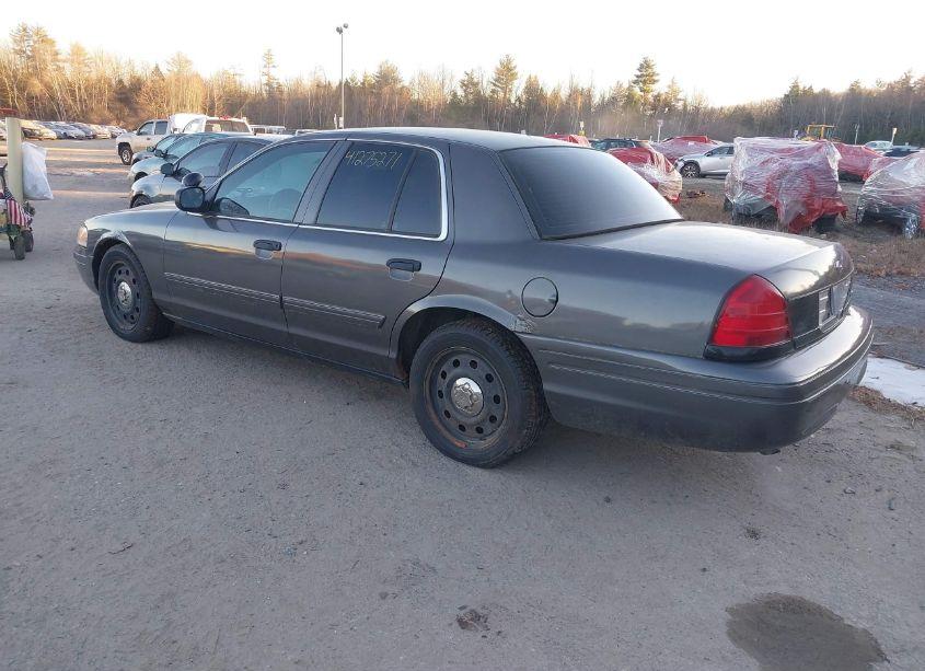 Photo 3 of 2010 Ford Crown VICTORIA POLICE/POLICE INTERCEPTOR (VIN 2FABP7BV7AX124362)