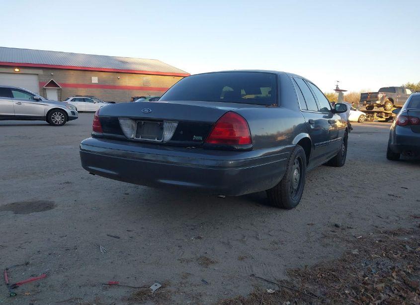 Photo 4 of 2010 Ford Crown VICTORIA POLICE/POLICE INTERCEPTOR (VIN 2FABP7BV7AX124362)