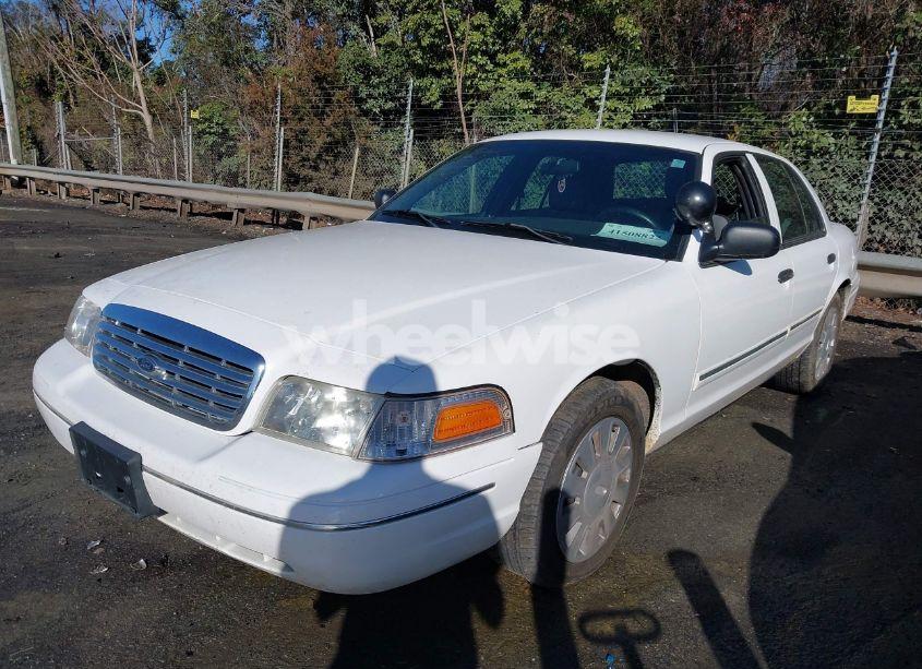 Photo 2 of 2010 Ford Crown VICTORIA POLICE/POLICE INTERCEPTOR (VIN 2FABP7BV7AX129688)