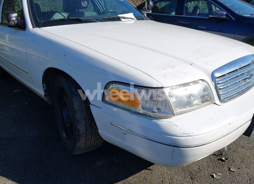 Photo 6 of 2010 Ford Crown VICTORIA POLICE/POLICE INTERCEPTOR (VIN 2FABP7BV7AX129688)