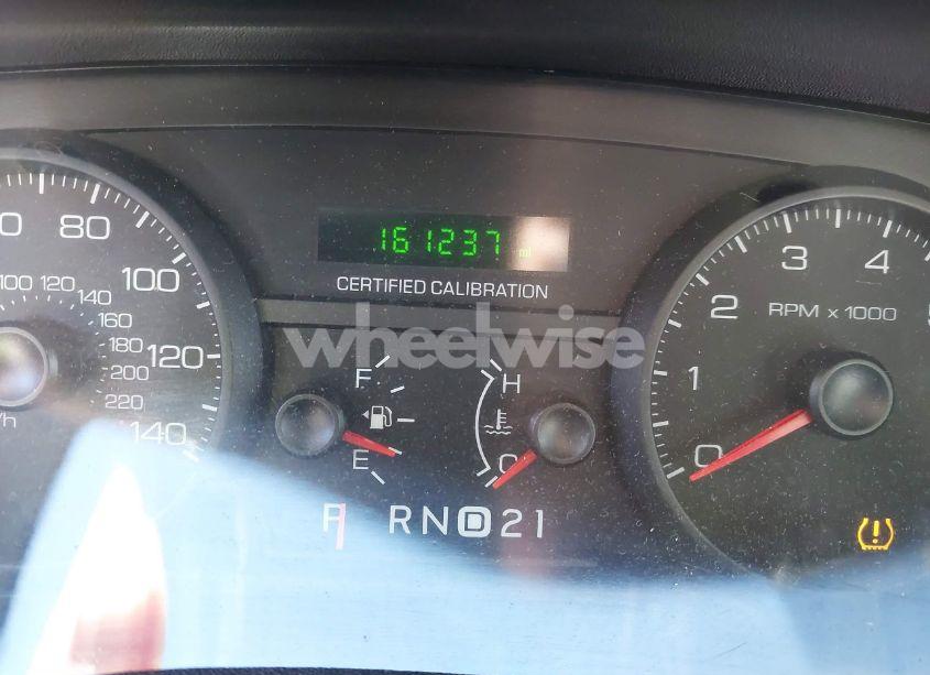 Photo 7 of 2010 Ford Crown VICTORIA POLICE/POLICE INTERCEPTOR (VIN 2FABP7BV7AX129688)