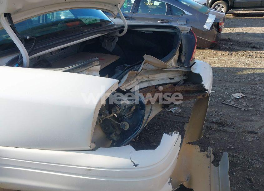 Photo 17 of 2010 Ford Crown VICTORIA POLICE/POLICE INTERCEPTOR (VIN 2FABP7BV7AX139945)