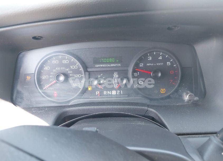 Photo 7 of 2011 Ford Crown VICTORIA POLICE (VIN 2FABP7BV7BX101777)