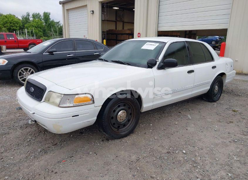 Photo 2 of 2011 Ford Crown VICTORIA POLICE INTERCEPTOR (VIN 2FABP7BV7BX142099)