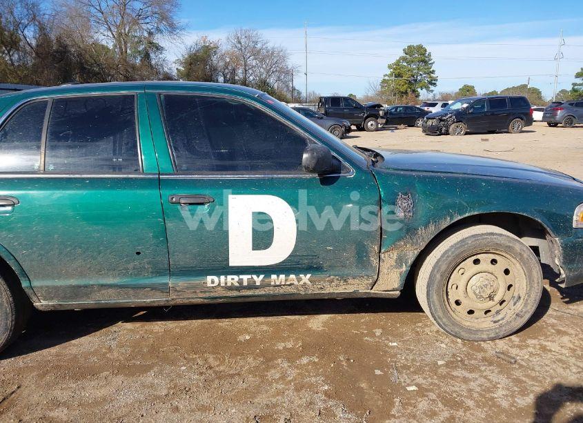 Photo 17 of 2011 Ford Crown VICTORIA POLICE INTERCEPTOR (VIN 2FABP7BV8BX108690)