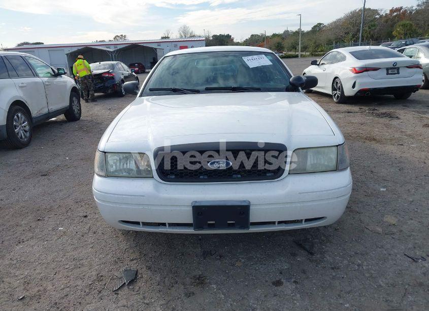 Photo 12 of 2011 Ford Crown VICTORIA POLICE INTERCEPTOR (VIN 2FABP7BV8BX123917)