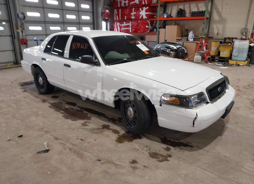 2011 Ford Crown VICTORIA POLICE INTERCEPTOR (VIN 2FABP7BV8BX169392) main photo