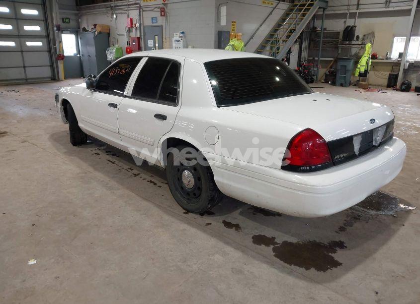 Photo 3 of 2011 Ford Crown VICTORIA POLICE INTERCEPTOR (VIN 2FABP7BV8BX169392)
