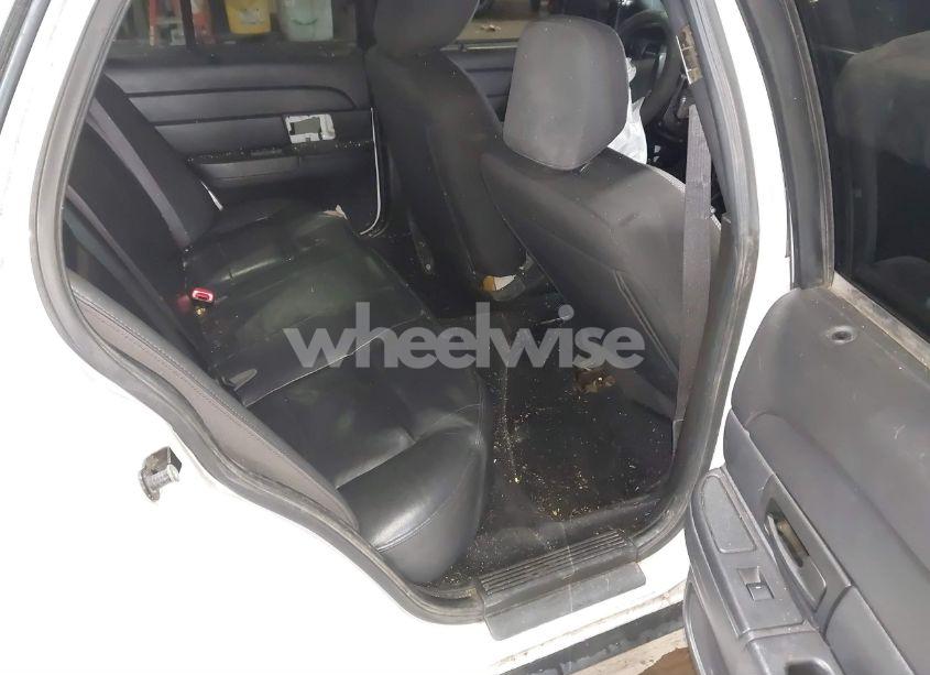 Photo 8 of 2011 Ford Crown VICTORIA POLICE INTERCEPTOR (VIN 2FABP7BV8BX169392)