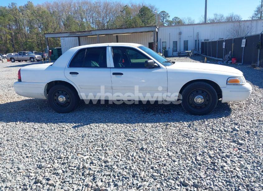 Photo 13 of 2011 Ford Crown VICTORIA POLICE INTERCEPTOR (VIN 2FABP7BV8BX172602)