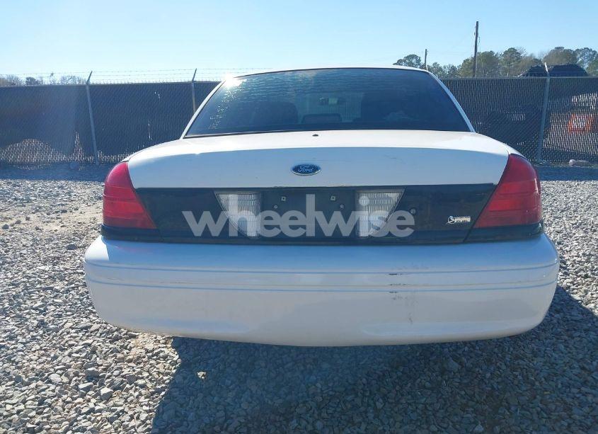 Photo 16 of 2011 Ford Crown VICTORIA POLICE INTERCEPTOR (VIN 2FABP7BV8BX172602)