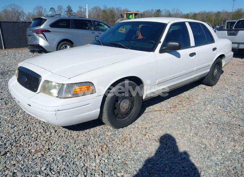 Photo 2 of 2011 Ford Crown VICTORIA POLICE INTERCEPTOR (VIN 2FABP7BV8BX172602)