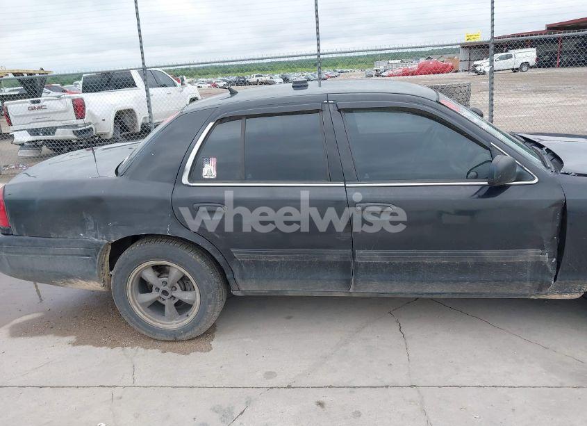 Photo 13 of 2010 Ford Crown VICTORIA POLICE/POLICE INTERCEPTOR (VIN 2FABP7BV9AX142085)