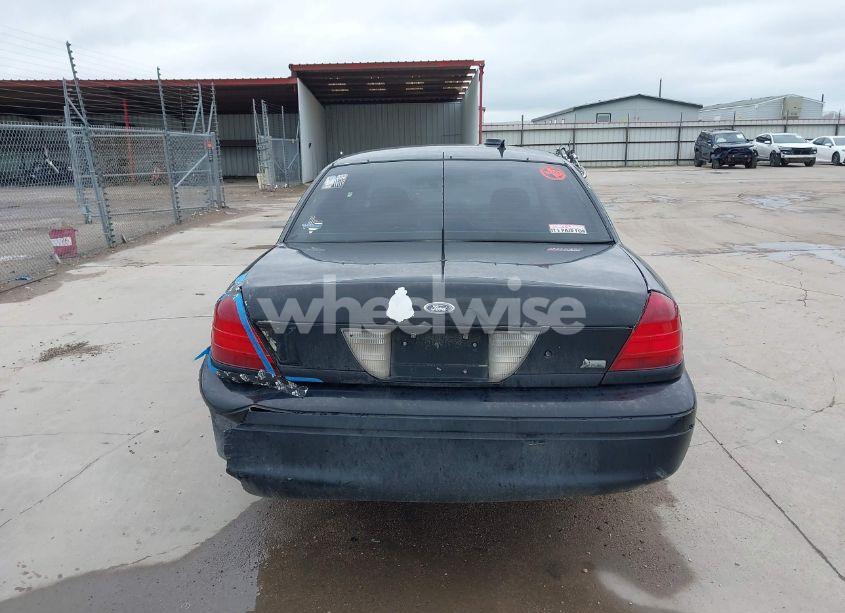 Photo 16 of 2010 Ford Crown VICTORIA POLICE/POLICE INTERCEPTOR (VIN 2FABP7BV9AX142085)
