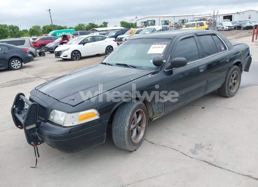 Photo 2 of 2010 Ford Crown VICTORIA POLICE/POLICE INTERCEPTOR (VIN 2FABP7BV9AX142085)